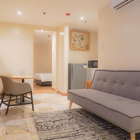 Bel Air Suites Makati Makati City Exterior foto